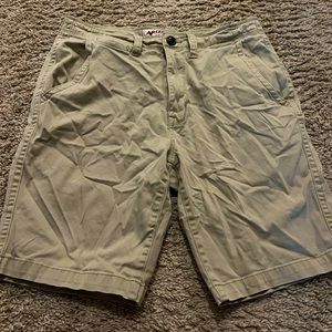 Arizona Jean Co Mens Khaki Shorts - size 30